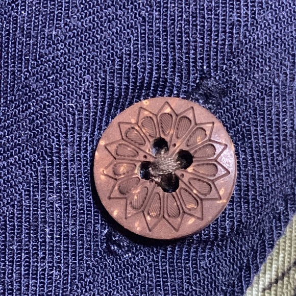 Caribbean JoE Hawaiian women’s SZ 2X short sleeve navy floral brown button - Picture 15 of 15